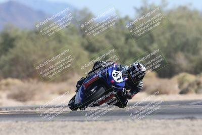 media/Nov-02-2025-CVMA (Sun) [[337aff29ab]]/Race 9-Middleweight Shootout/